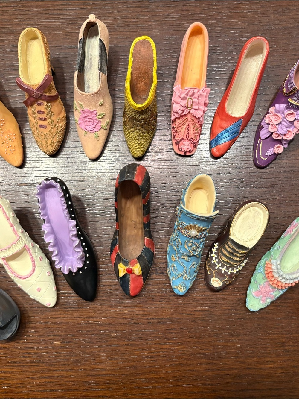 14 - Decorative Mixed-Color Women's Porcelain Shoes - Fashion Accent Shoe